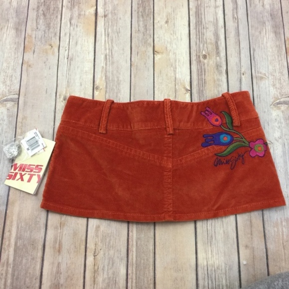 Miss Sixty Mini Skirt Velvet Embroidery Shorts NEW - Picture 4 of 8
